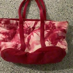 Express tie-dye pink beach bag